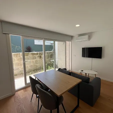 Lägenhet Cozy Retreat - Modern T1 Oporto