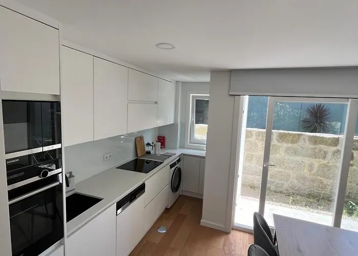 Cozy Retreat - Modern T1 *